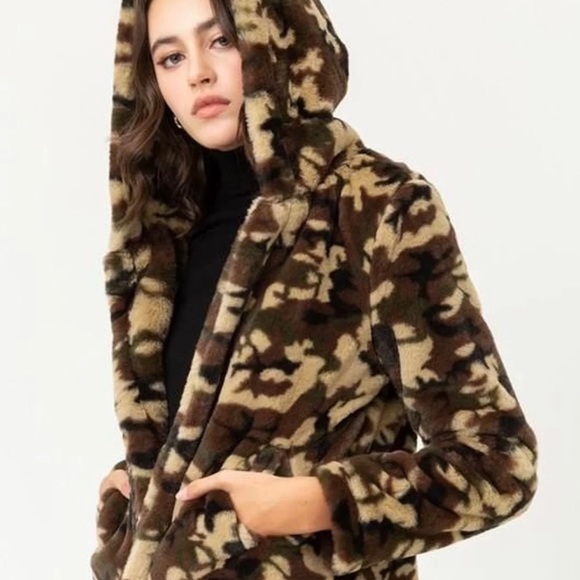 Love Tree Jackets & Blazers - Love Tree Sherpa Jacket